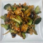 Best 鱼香鸡片 Chicken with Garlic Sauce in Watkins Glen, NY